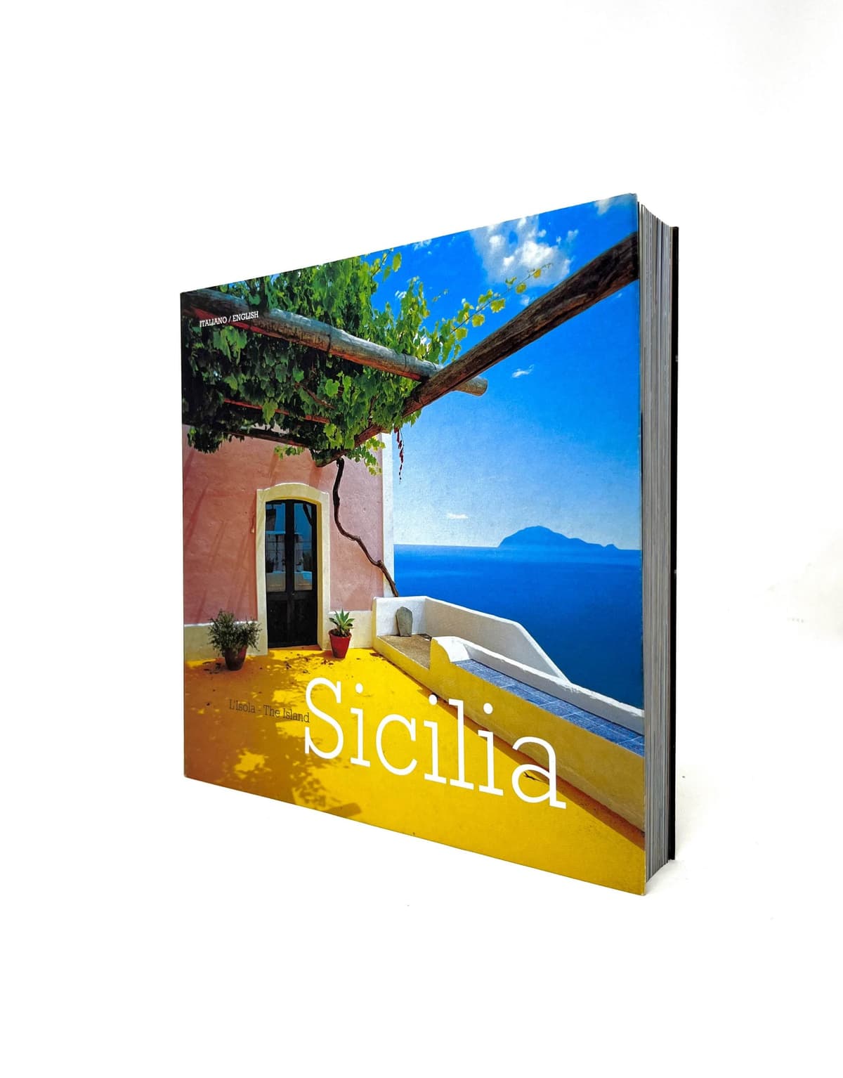 sicilia-lisola-the-island-book