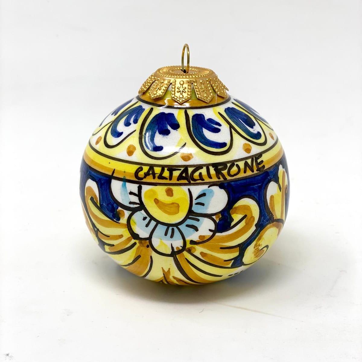 hand-painted-christmas-ball-caltagirone-ceramic
